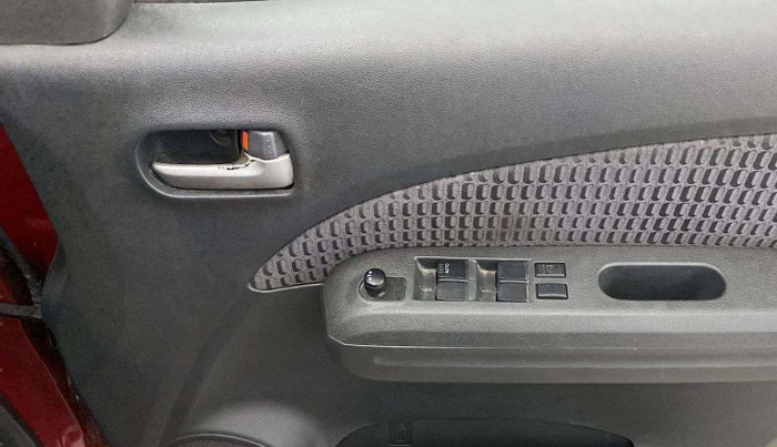 2014 Maruti Ritz ZXI, Petrol, Manual, 65,176 km, Driver Side Door Panels Control