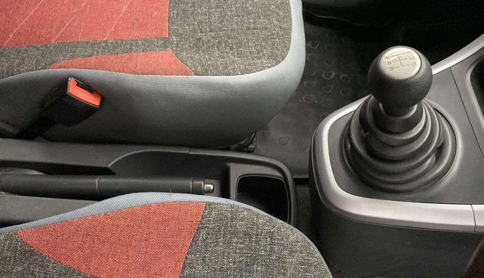 2014 Maruti Ritz ZXI, Petrol, Manual, 65,176 km, Gear Lever