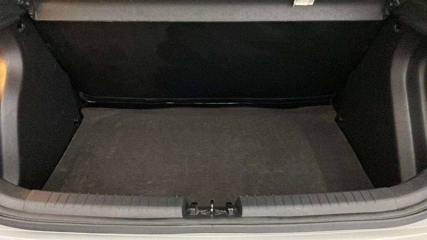 2018 Hyundai Elite i20 ASTA 1.2 (O), Petrol, Manual, 63,187 km, Boot Inside