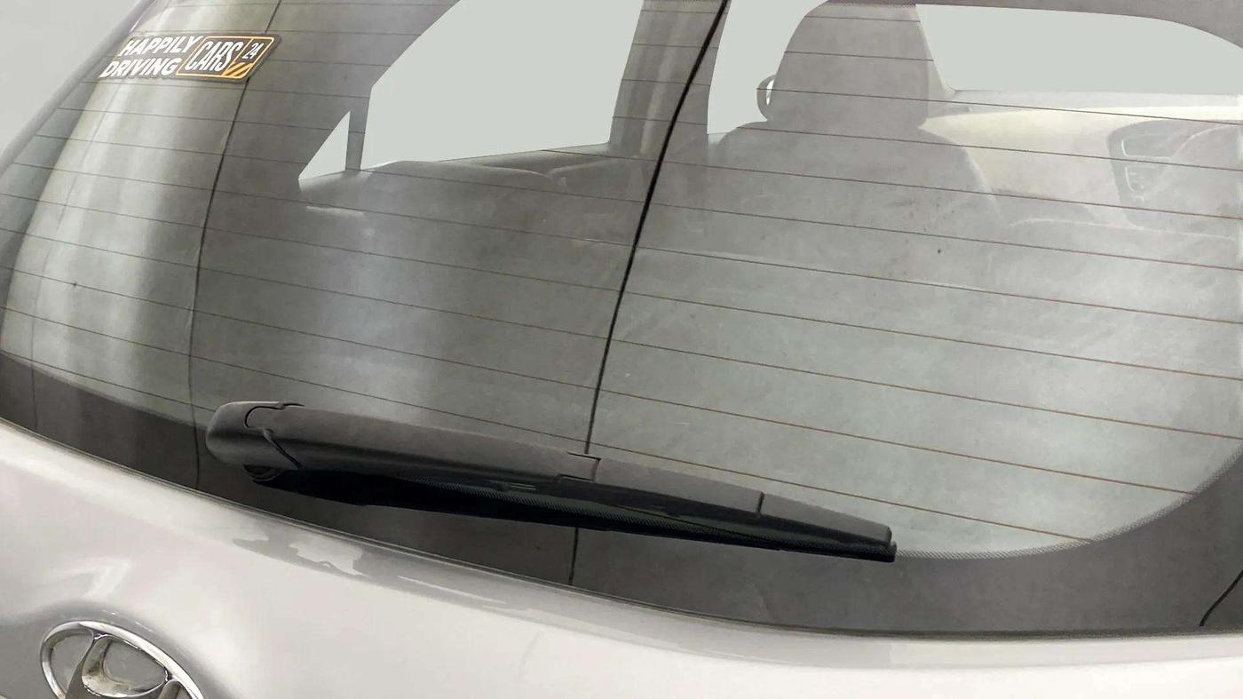 2018 Hyundai Elite i20 ASTA 1.2 (O), Petrol, Manual, 63,187 km, Rear Wiper