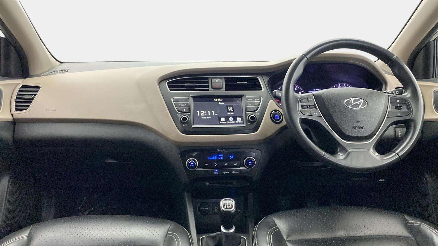 2018 Hyundai Elite i20 ASTA 1.2 (O), Petrol, Manual, 63,187 km, Dashboard