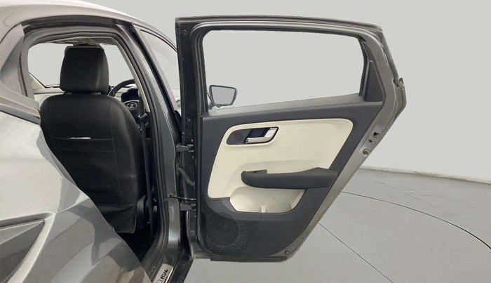 2022 Tata ALTROZ XZ PETROL, Petrol, Manual, 13,916 km, RHS Rear Door
