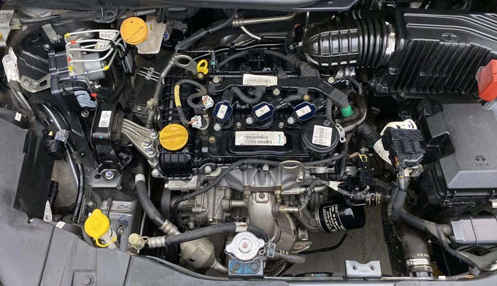 2022 Tata ALTROZ XZ PETROL, Petrol, Manual, 13,916 km, Engine View - Right