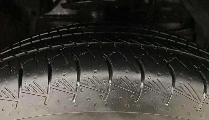 2024 Maruti Grand Vitara DELTA SMART HYBRID, Petrol, Manual, 8,719 km, Right Front Tyre Tread