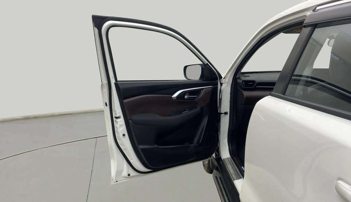 2024 Maruti Grand Vitara DELTA SMART HYBRID, Petrol, Manual, 8,719 km, LHS Front Door