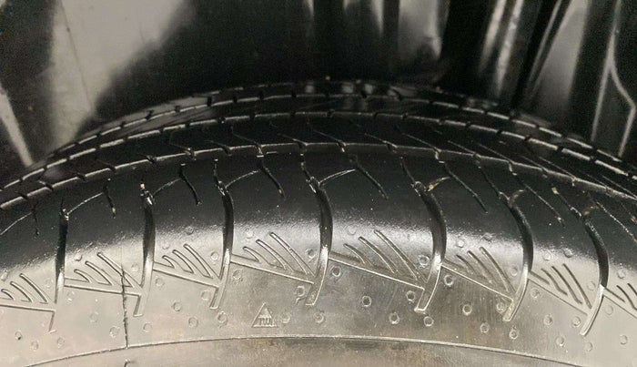 2024 Maruti Grand Vitara DELTA SMART HYBRID, Petrol, Manual, 8,719 km, Left Rear Tyre Tread