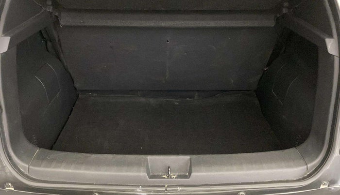2021 Nissan MAGNITE XL, Petrol, Manual, 48,852 km, Boot Inside