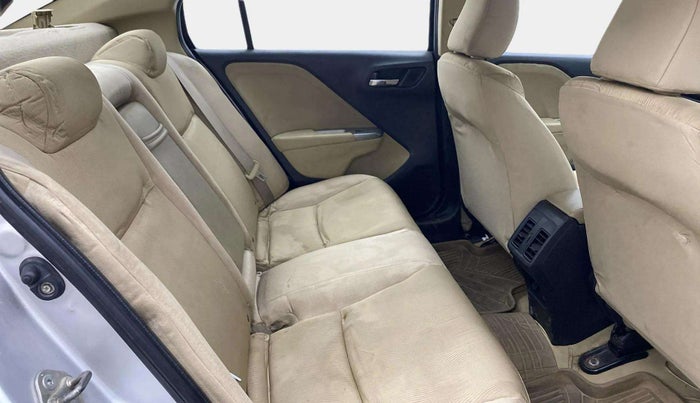 2016 Honda City 1.5L I-VTEC V MT, Petrol, Manual, 97,571 km, Right Side Rear Door Cabin