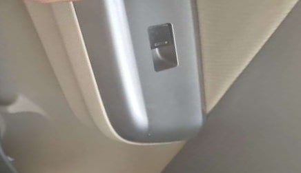 2016 Honda City 1.5L I-VTEC V MT, Petrol, Manual, 97,571 km, Left front window switch / handle - Power window makes minor noise