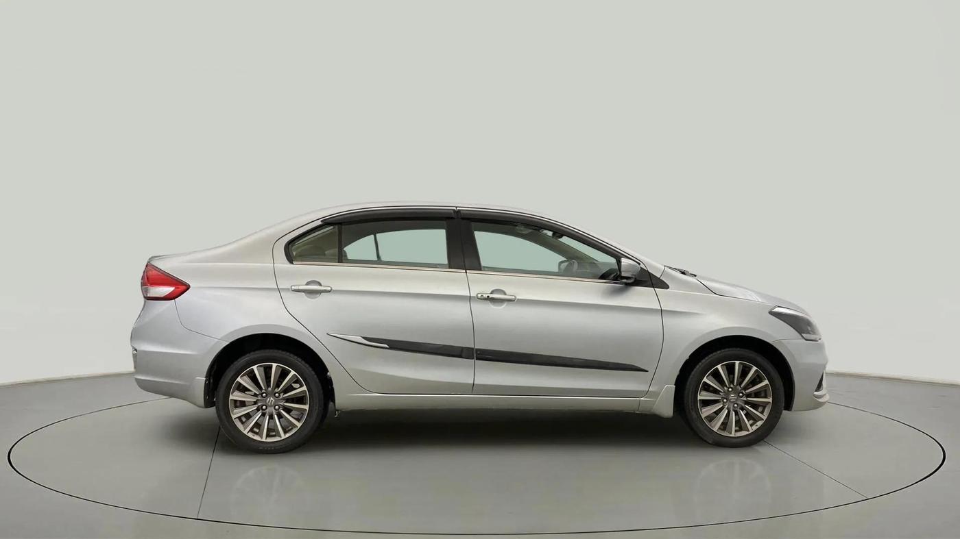 2022 Maruti Ciaz ALPHA 1.5 SHVS PETROL, Petrol, Manual, 62,297 km, Right Side View