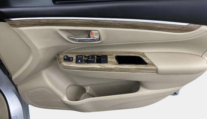 2022 Maruti Ciaz ALPHA 1.5 SHVS PETROL, Petrol, Manual, 61,940 km, Driver Side Door Panels Control