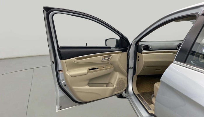 2022 Maruti Ciaz ALPHA 1.5 SHVS PETROL, Petrol, Manual, 61,940 km, LHS Front Door