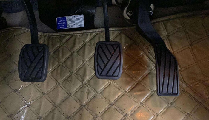 2022 Maruti Ciaz ALPHA 1.5 SHVS PETROL, Petrol, Manual, 61,940 km, Pedals