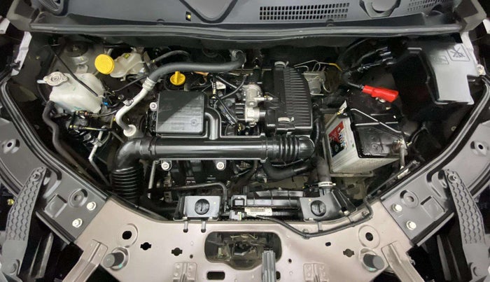 2024 Nissan MAGNITE XE, Petrol, Manual, 2,272 km, Engine View