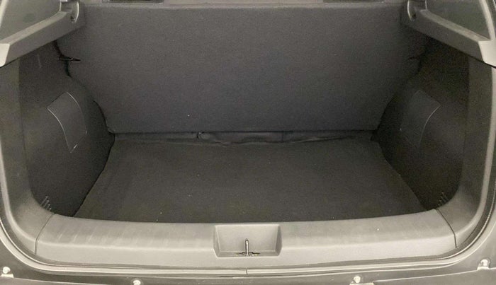 2024 Nissan MAGNITE XE, Petrol, Manual, 2,272 km, Boot Open Zoomed View