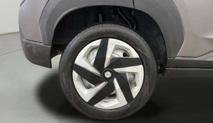 2024 Nissan MAGNITE XE, Petrol, Manual, 2,272 km, Right Rear Wheel