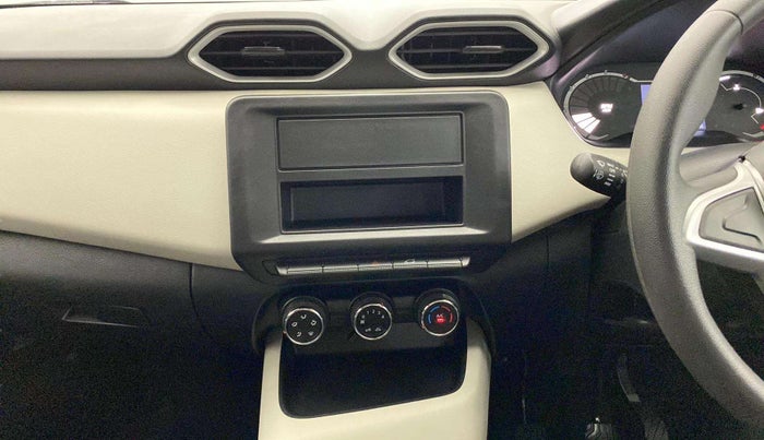 2024 Nissan MAGNITE XE, Petrol, Manual, 2,272 km, Air Conditioner
