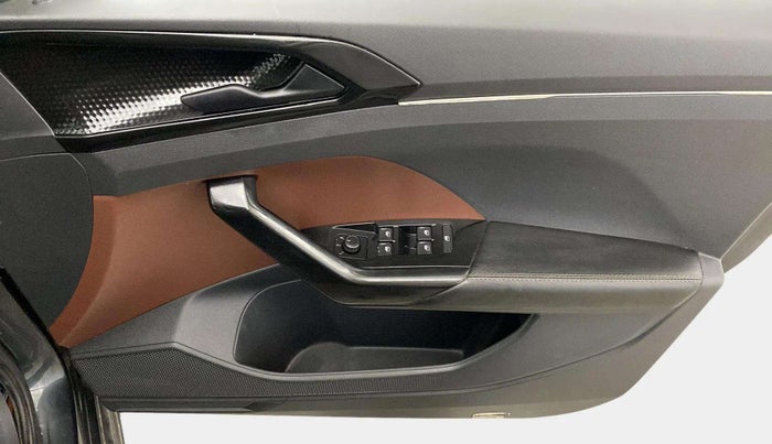 2022 Skoda KUSHAQ ACTIVE 1.0L TSI MT, Petrol, Manual, 24,456 km, Driver Side Door Panels Control