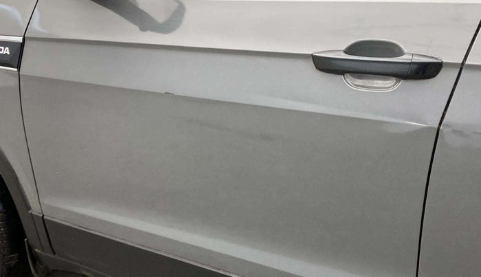 2022 Skoda KUSHAQ ACTIVE 1.0L TSI MT, Petrol, Manual, 24,456 km, Front passenger door - Paint minor damage