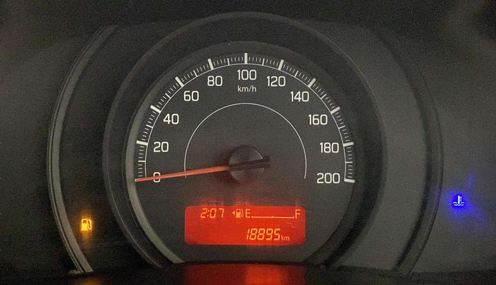 2022 Maruti Swift LXI, Petrol, Manual, 18,945 km, Odometer Image