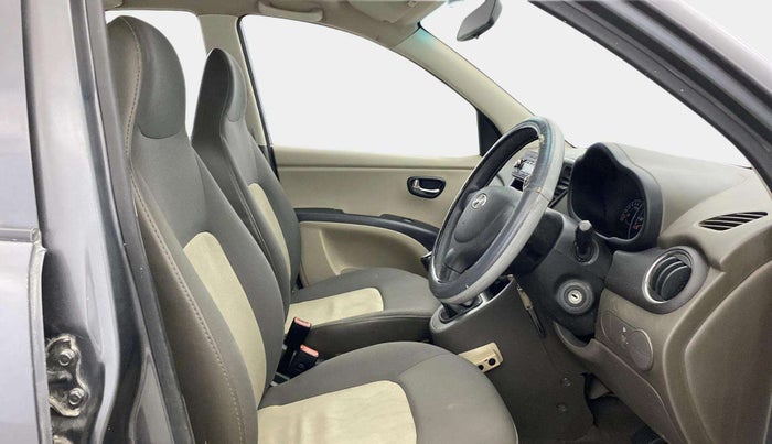 2013 Hyundai i10 SPORTZ 1.2, Petrol, Manual, 33,088 km, Right Side Front Door Cabin