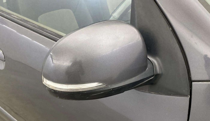 2013 Hyundai i10 SPORTZ 1.2, Petrol, Manual, 33,088 km, Right rear-view mirror - Minor scratches
