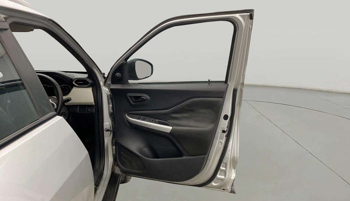 2022 Nissan MAGNITE XE, Petrol, Manual, 41,019 km, RHS Front Door