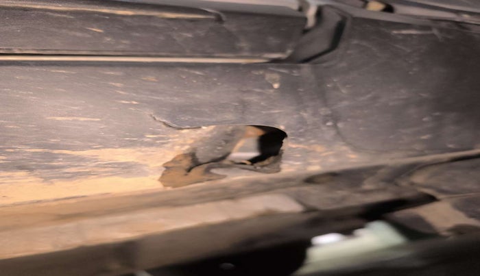 2022 Nissan MAGNITE XE, Petrol, Manual, 41,019 km, Right running board - Cladding has minor damage