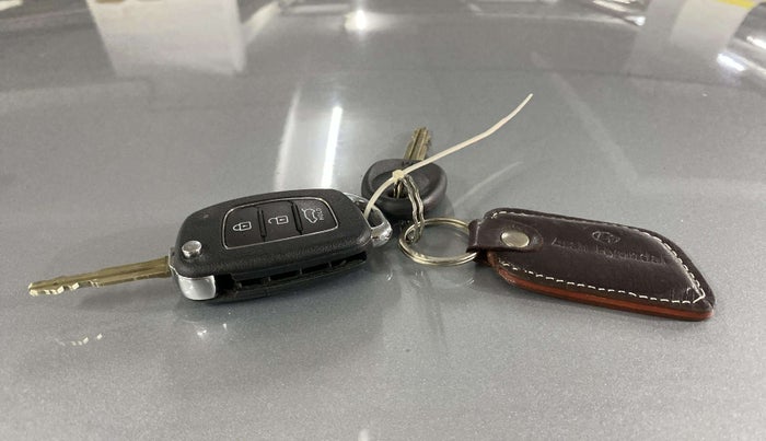 2019 Hyundai Elite i20 MAGNA PLUS 1.2, Petrol, Manual, 19,340 km, Key Close Up