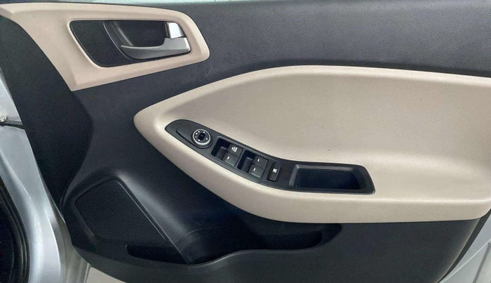 2019 Hyundai Elite i20 MAGNA PLUS 1.2, Petrol, Manual, 19,340 km, Driver Side Door Panels Control