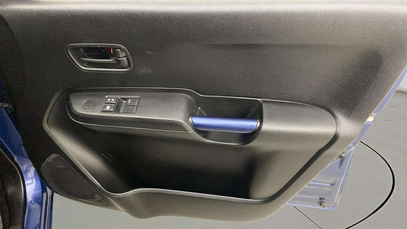 2021 Maruti IGNIS SIGMA 1.2, Petrol, Manual, 36,130 km, Driver Side Door Panels Control