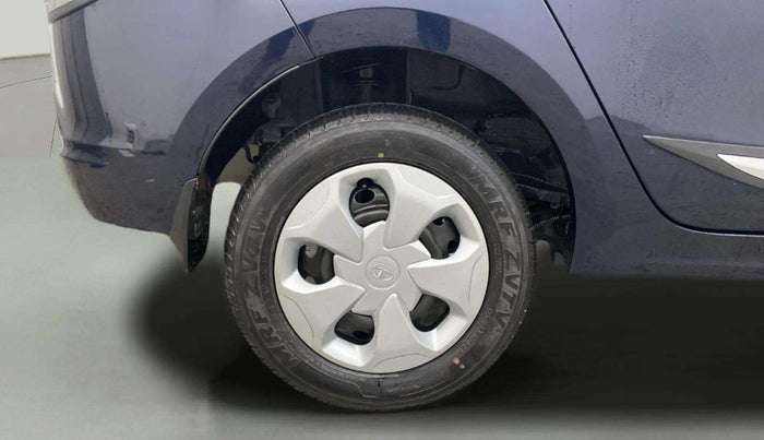 2023 Tata TIGOR XMA PETROL, Petrol, Automatic, 2,942 km, Right Rear Wheel