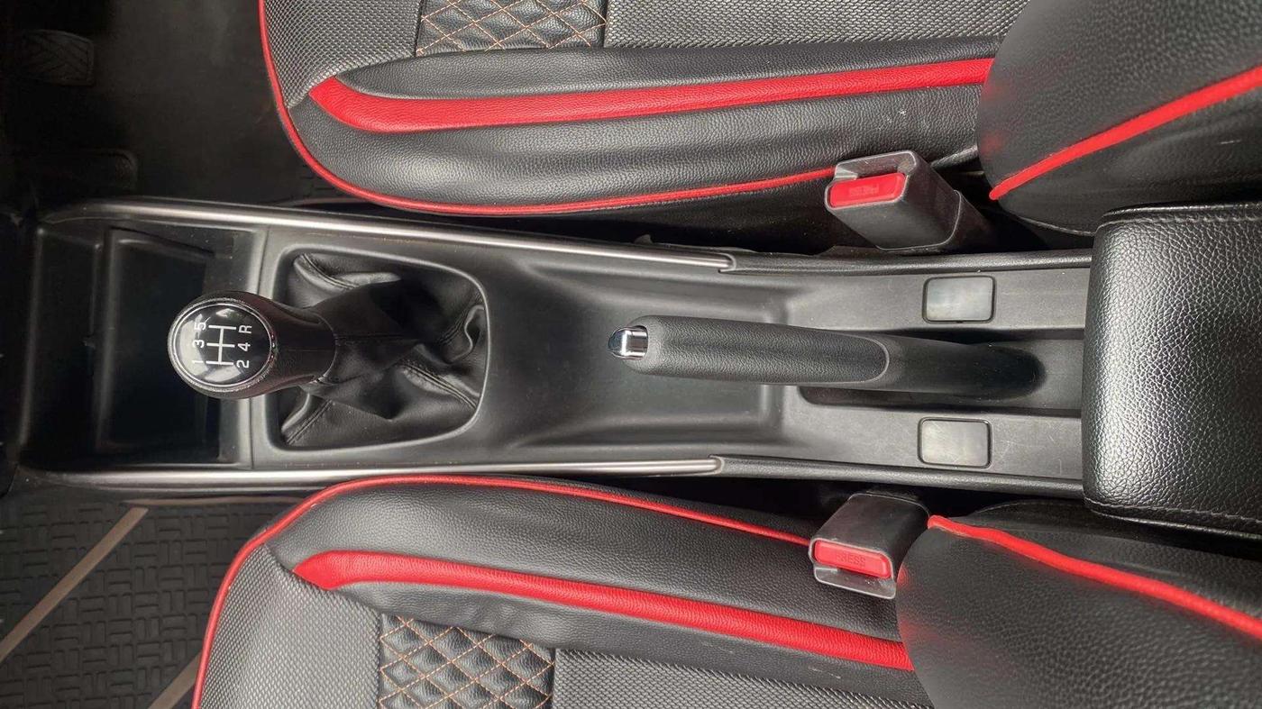 2019 Maruti Baleno ZETA PETROL 1.2, Petrol, Manual, 45,536 km, Gear Lever