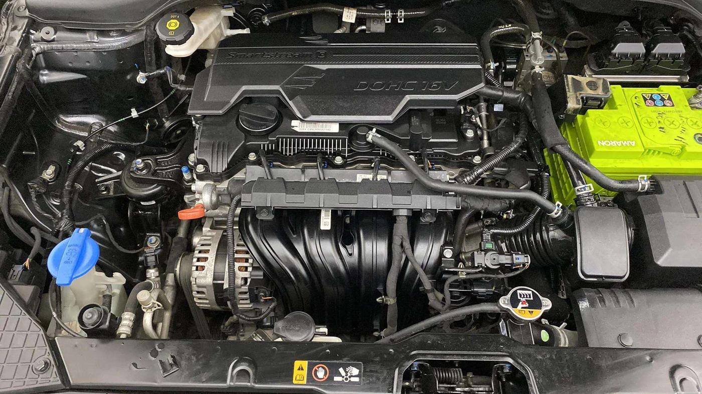 2022 Hyundai ALCAZAR 2.0 SIGNATURE (O) AT 6STR, Petrol, Automatic, 74,939 km, Engine View - Right