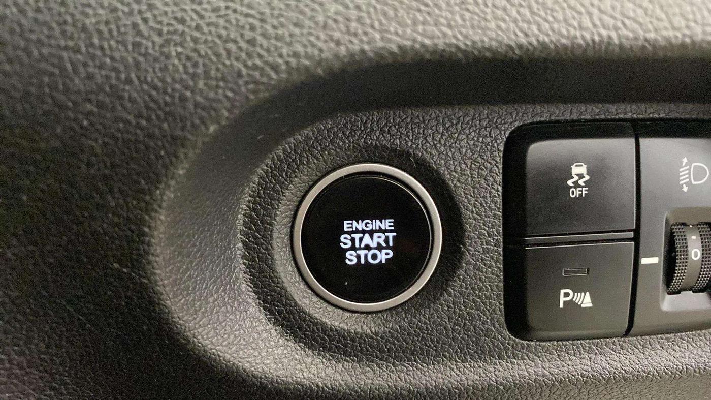2022 Hyundai ALCAZAR 2.0 SIGNATURE (O) AT 6STR, Petrol, Automatic, 74,939 km, Keyless Start/ Stop Button
