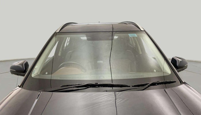 2022 Hyundai ALCAZAR 2.0 SIGNATURE (O) AT 6STR, Petrol, Automatic, 74,783 km, Front Windshield