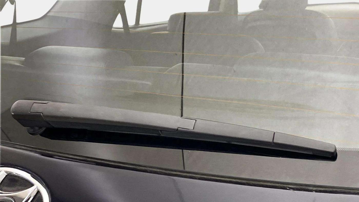 2022 Hyundai ALCAZAR 2.0 SIGNATURE (O) AT 6STR, Petrol, Automatic, 74,939 km, Rear Wiper