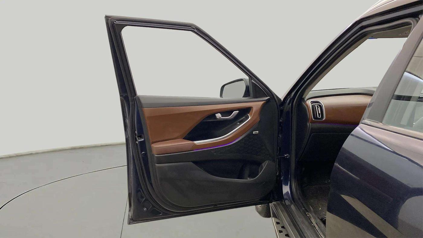 2022 Hyundai ALCAZAR 2.0 SIGNATURE (O) AT 6STR, Petrol, Automatic, 74,939 km, LHS Front Door