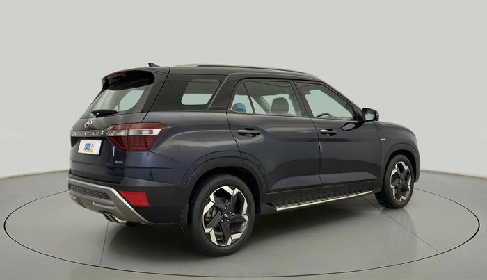 2022 Hyundai ALCAZAR 2.0 SIGNATURE (O) AT 6STR, Petrol, Automatic, 74,783 km, Right Back Diagonal
