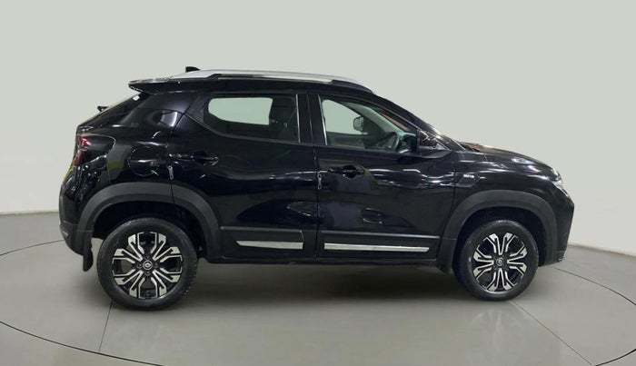 2022 Renault Kiger RXZ AMT, Petrol, Automatic, 3,426 km, Right Side View