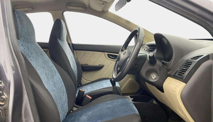 2015 Hyundai Eon D-LITE+, Petrol, Manual, 73,322 km, Right Side Front Door Cabin