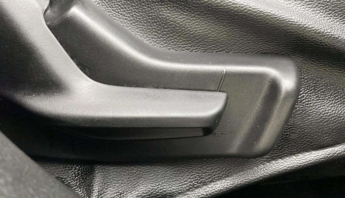 2018 Maruti Baleno DELTA PETROL 1.2, Petrol, Manual, 48,440 km, Driver Side Adjustment Panel