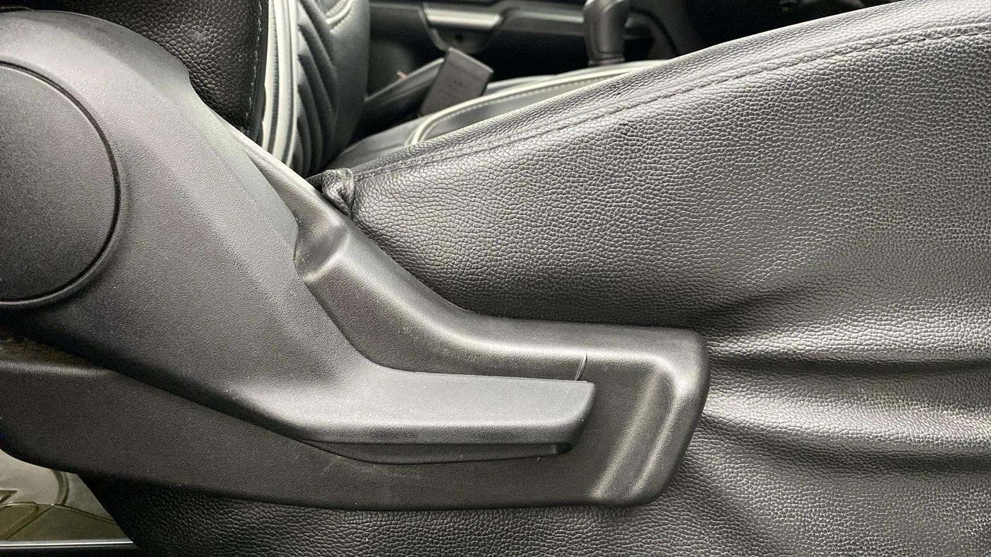 2021 Maruti IGNIS SIGMA 1.2, Petrol, Manual, 16,176 km, Driver Side Adjustment Panel