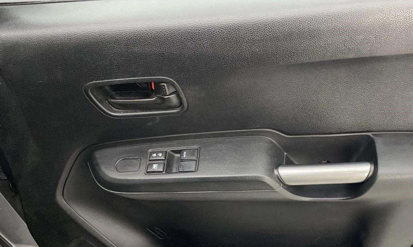 2021 Maruti IGNIS SIGMA 1.2, Petrol, Manual, 16,176 km, Driver Side Door Panels Control