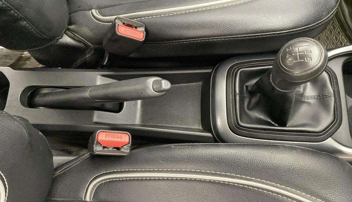 2021 Maruti IGNIS SIGMA 1.2, Petrol, Manual, 16,176 km, Gear Lever