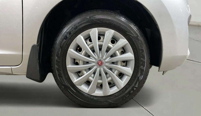 2017 Honda Jazz 1.2L I-VTEC E, Petrol, Manual, 11,213 km, Right Front Wheel