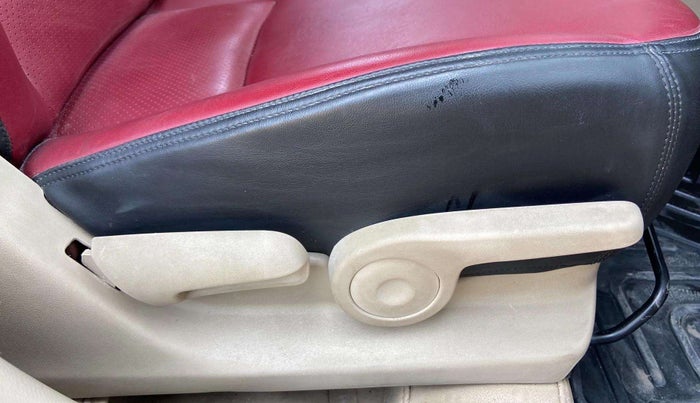 2019 Maruti Ciaz ZETA DIESEL 1.5, Diesel, Manual, 71,590 km, Driver Side Adjustment Panel