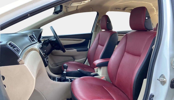 2019 Maruti Ciaz ZETA DIESEL 1.5, Diesel, Manual, 71,590 km, Right Side Front Door Cabin