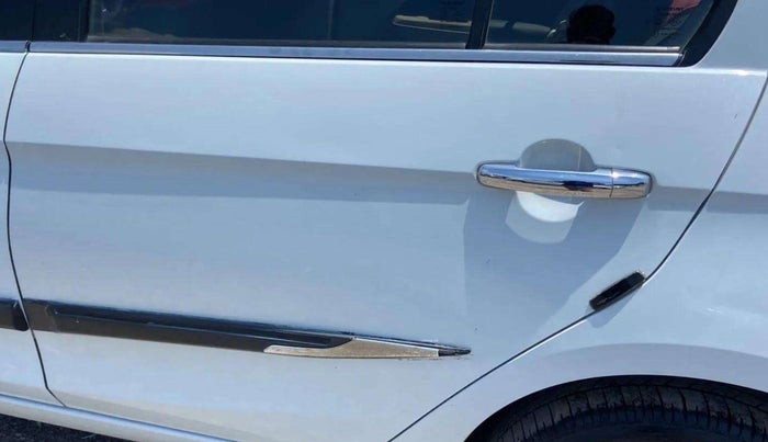 2019 Maruti Ciaz ZETA DIESEL 1.5, Diesel, Manual, 71,590 km, Rear left door - Minor scratches