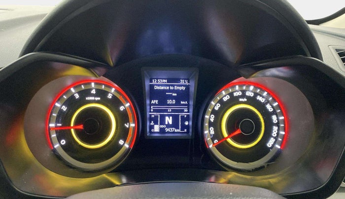 2023 Mahindra XUV300 W8 (O) 1.2 PETROL, Petrol, Manual, 9,432 km, Odometer Image